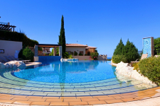 Zephyrus Village (3)