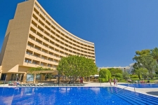 Dom Pedro Golf Resort Vilamoura - 01.gif