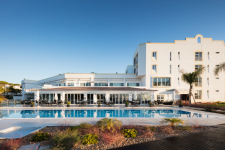 DFH_Pool (1)