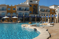 Hotel La Laguna - 01.png