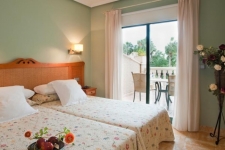 Hotel La Laguna - 26.jpg