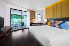 Le Meridien Phuket Beach Resort - 31 - Grand Suite.jpg