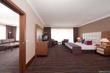 sirene-belek-golf-hotel-27-terrace-suite-bedroom