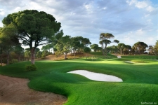 montgomerie-maxx-royal-golf-course-17-hole-15